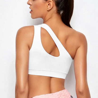 Le soutien-gorge de sport asymétrique